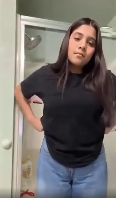 Watch Naughty Indian Sexy Chubby Babe Hot Pics and 10 Videos Collection ~ Premium Videos