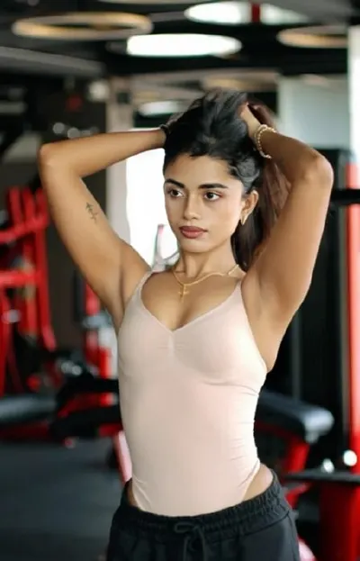 Desi Indian model Simi Das teasing in bikini thong and full nude saree with horny moves