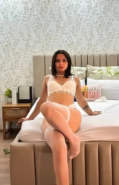 Watch Mansi Negi Nude Bathing Pink Top Off and Horny Bikini Teasing