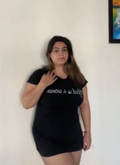 Famous Chubby Model Shweta Pandita Showing Big Ass And Juicy Boobs In Bathroom