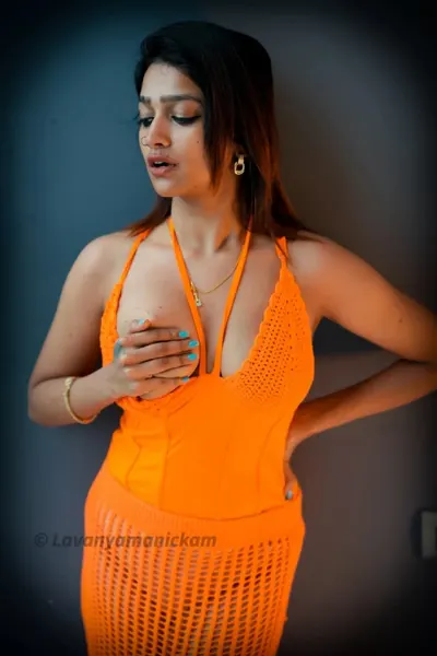 Lavanya Manickam Viral XXX Towel Slip Full Nude Body Show Porn Video