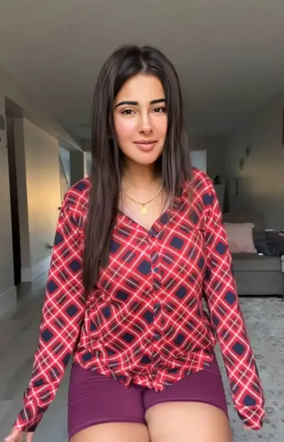 Meeti Kalher Massage Fun Hard Fucked Wet Pussy Big Boobs Horny Moves